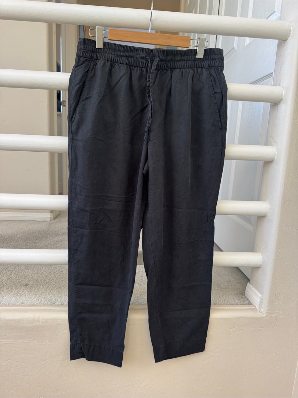 Everlane Black Drawstring Jogger Pants